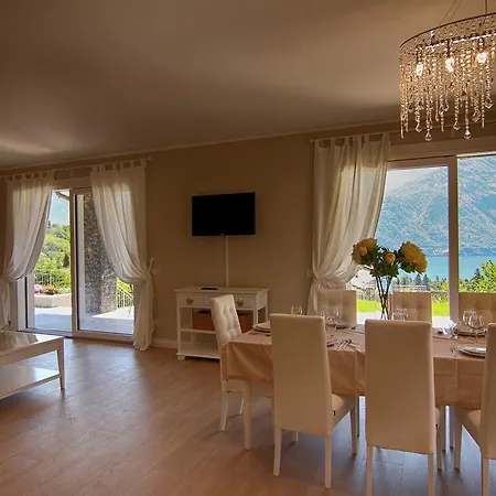 Villa Mirage *