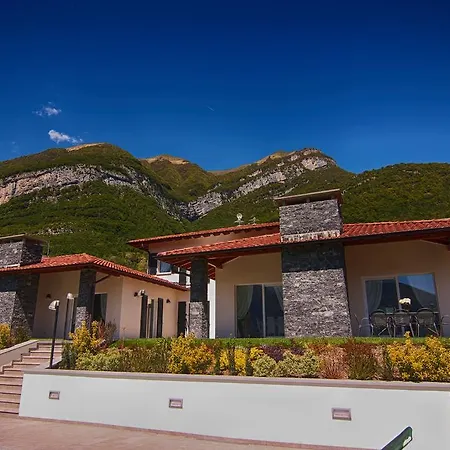 Villa Mirage *